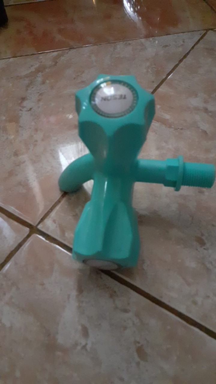 1 Pc | Kran Cabang Pvc Warna 1/2 Inch / Keran Air Engkol 0.5 Inch Plastik