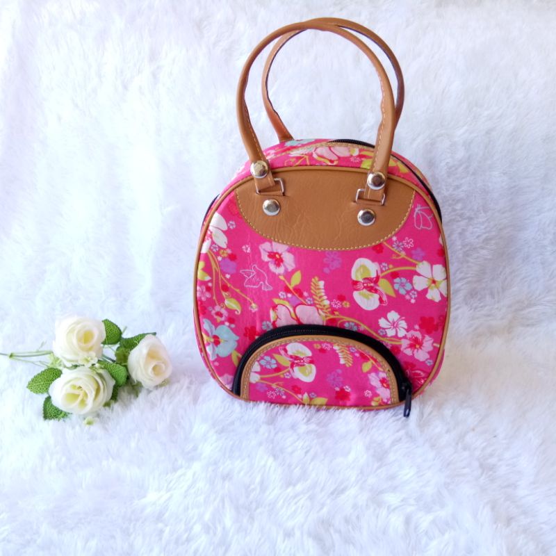 TAS TENTENG LARISA FLOWER 21x12x25cm