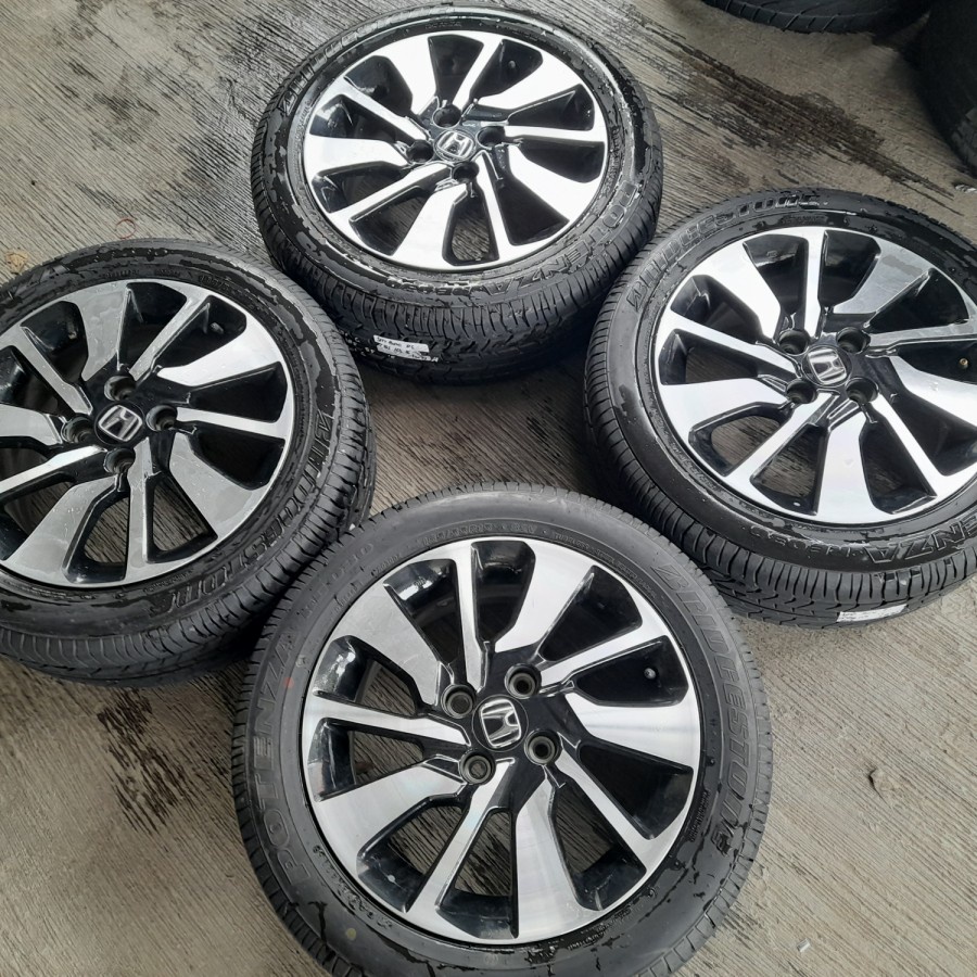 Jual Velg Mobil Second Copotan Original Brio Rs Warna Hitam Polis Pcd ...