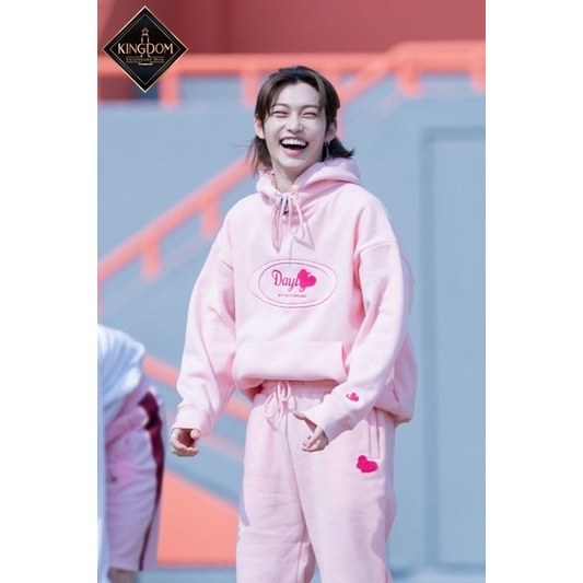 Hoodie Pink Felix Edisi Kingdom