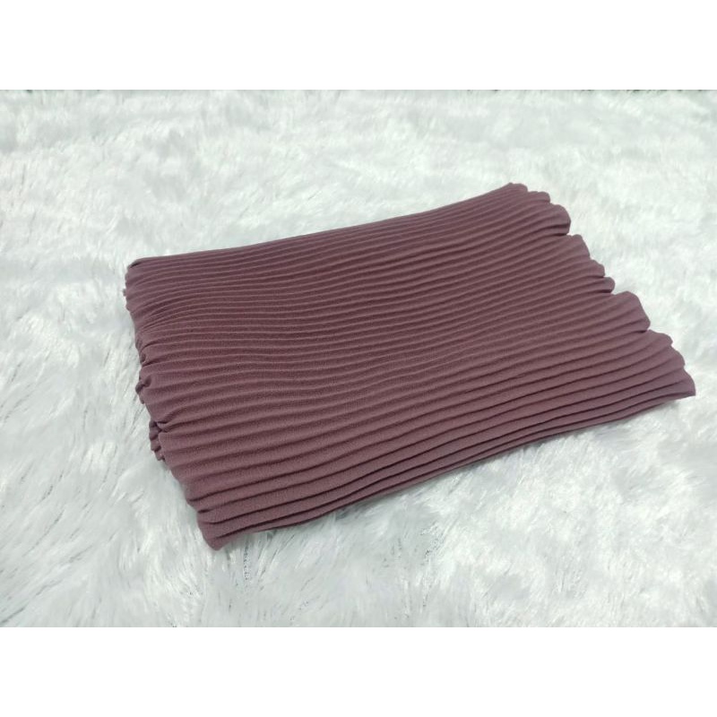 Hijab plisket instan