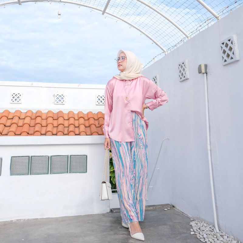 MESHA SHIRT | KEMEJA SILK LENGAN PANJANG ATASAN WANITA POLOS