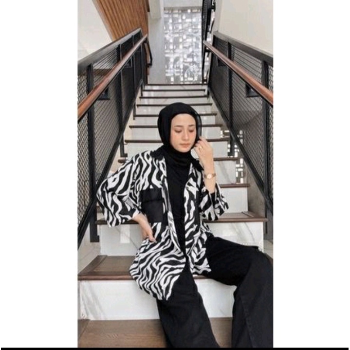 BON SHIRT OVERSIZE /KEMEJA WANITA  ZEBRA
