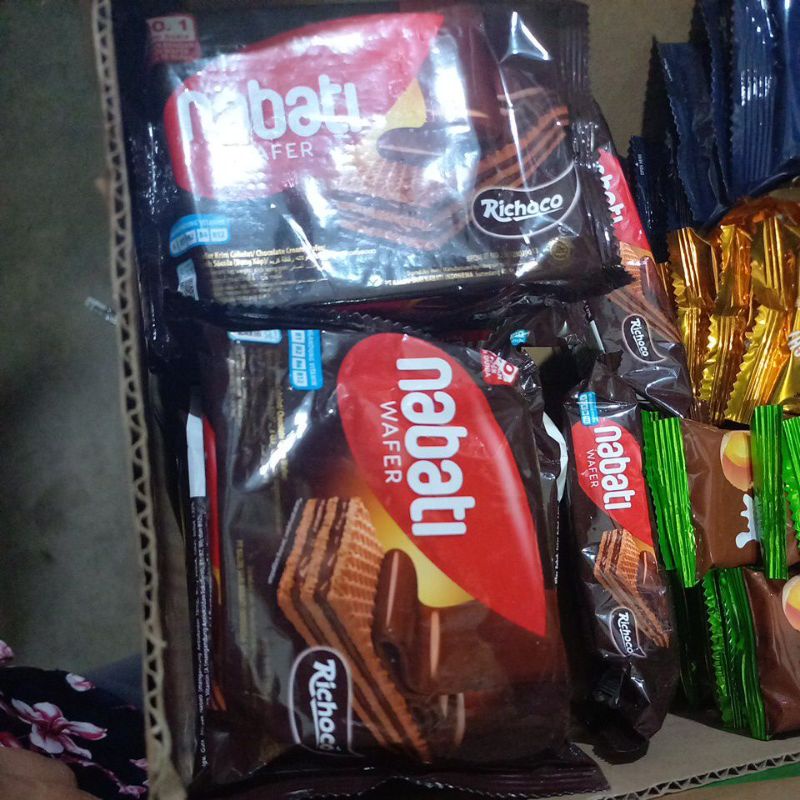 

Nabati Wafer Rasa Coklat