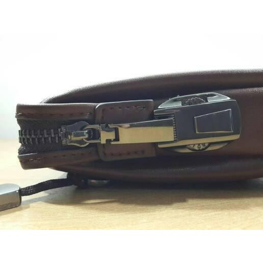 Handbag clutch tas tangan Pria dengan pengaman kunci nomor keren dan eksklusif