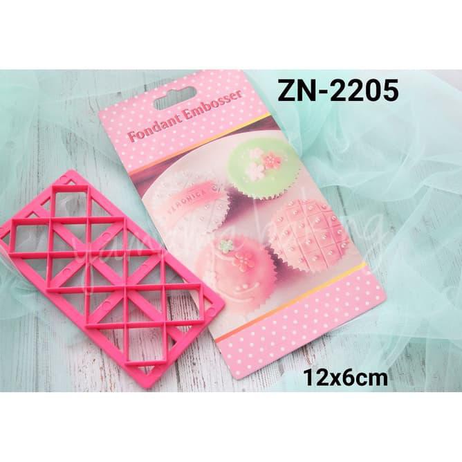 

Zn-2205 Cetakan Fondant Cake Hiasan Kue Tart Motif Quilt Chanel *