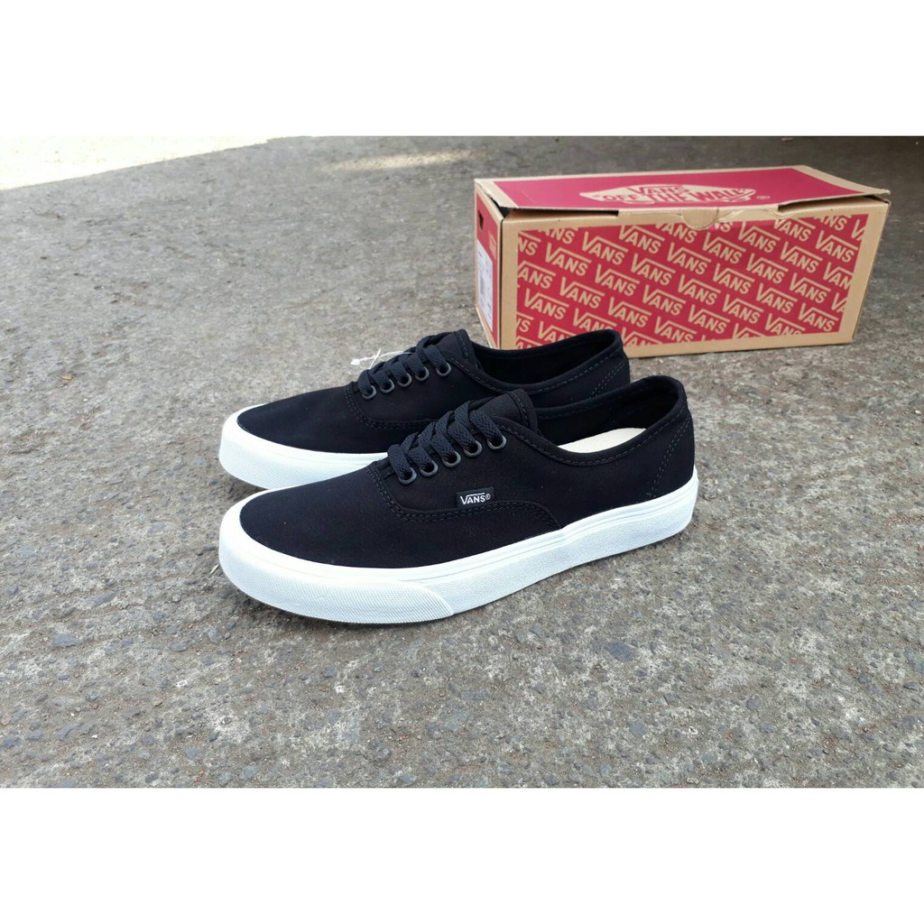 vans authentic mono black