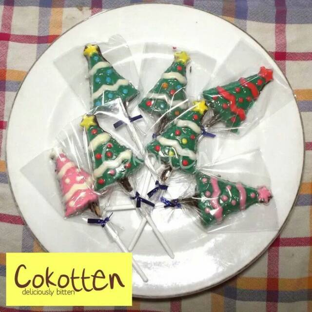 

Cokelat Natal Lolipop bentuk Pohon Natal Christmas Tree Chocolate Lollypop Coklat Stik Murah Enak.
