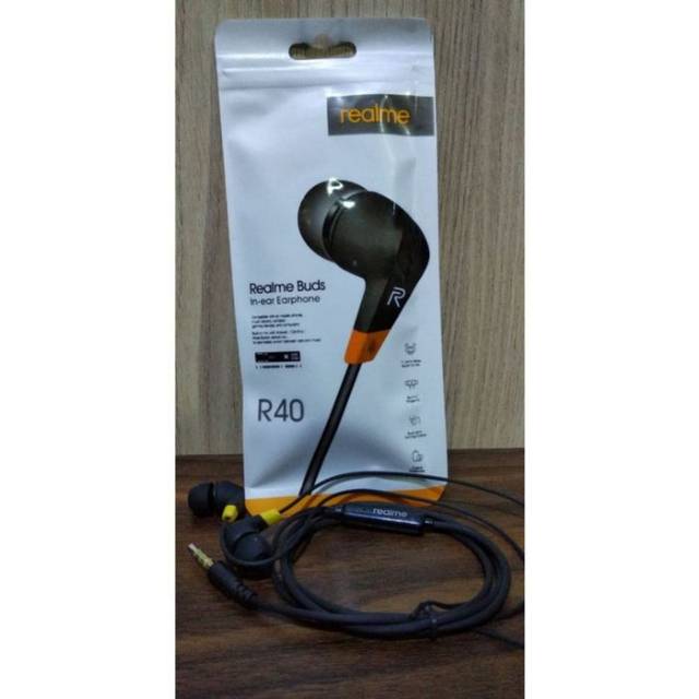 Realme Buds In-Ear Earphones R40