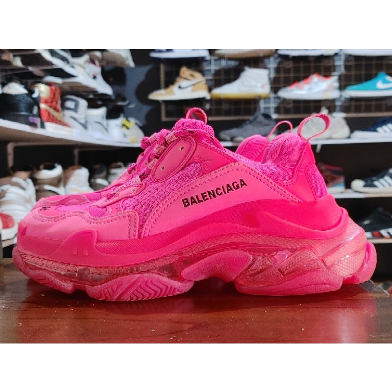 balenciaga triple s pink