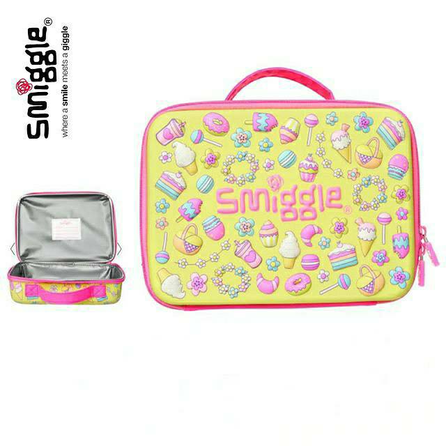 Smiggle Play Hardtop Lunchbox Yellow Sweets SALE