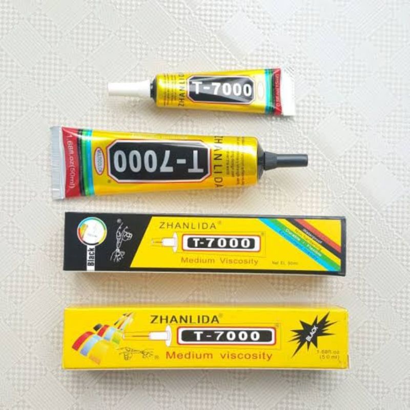 

Lem T7000 50ml sedang warna Hitam