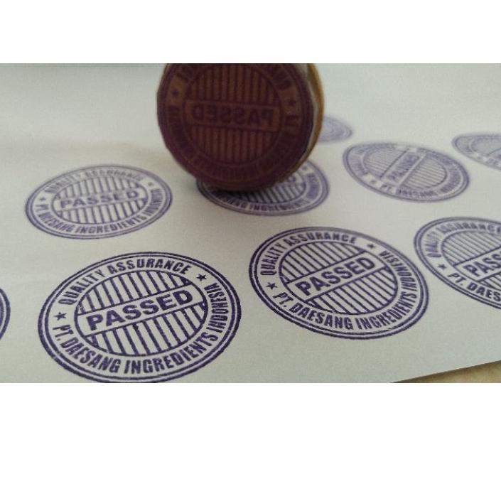 

☄️Shopeng Day Custom Stempel Kayu Bulat | Stempel Kayu Runaflek Bulat |Trend|Update|Hanya hari ini