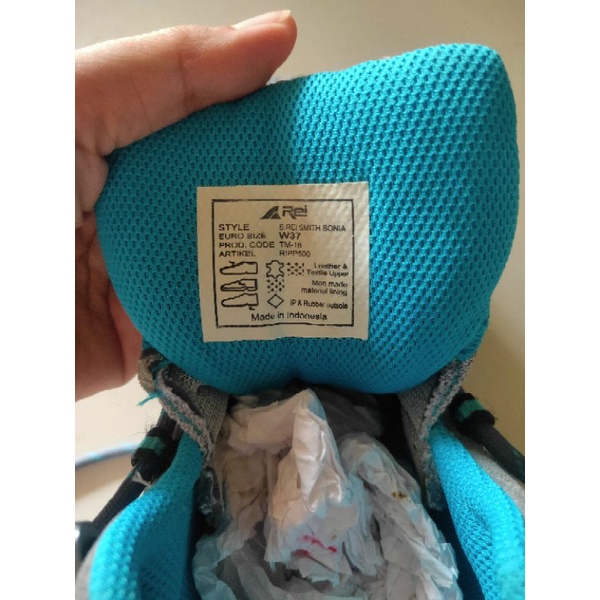 S.REI SMITH SONIA/SEPATU AREI WANITA/SEPATU GUNUNG WANITA/SEPATU SECOND