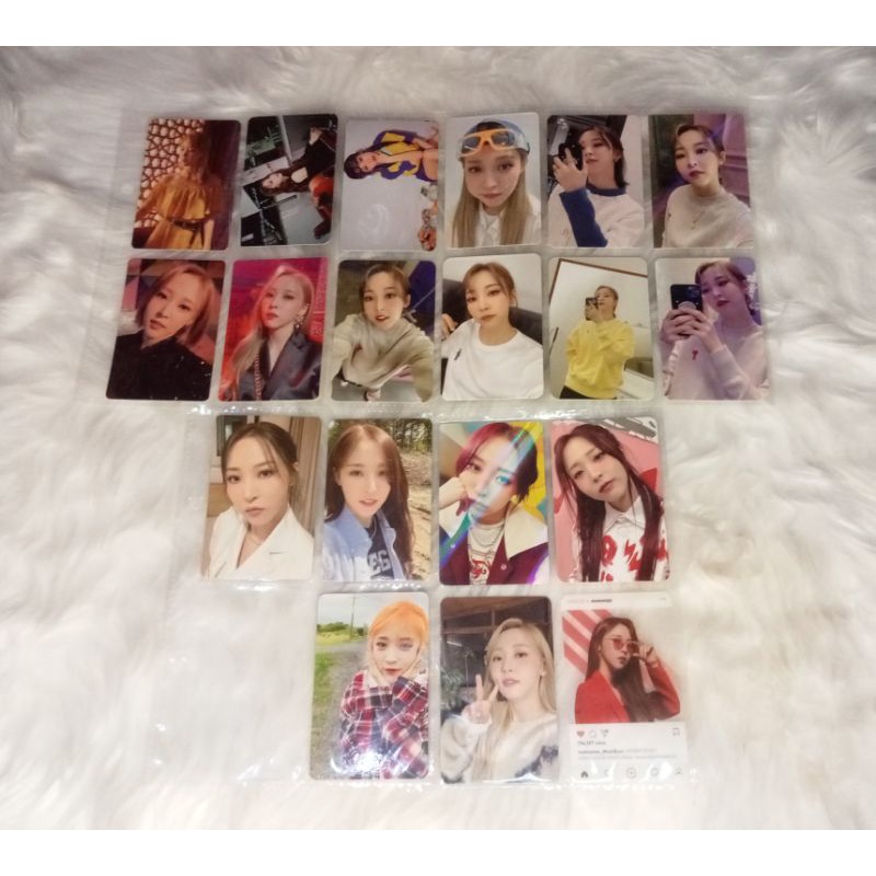 Mamamoo Moonbyul Photocard PC