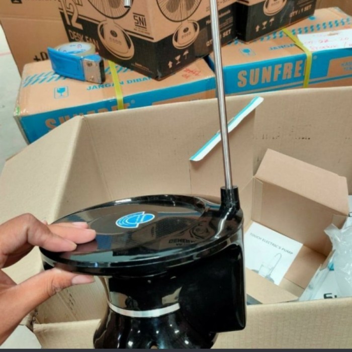 Pompa Air Galon elektrik plus wadah tatakan gelas water dispenser