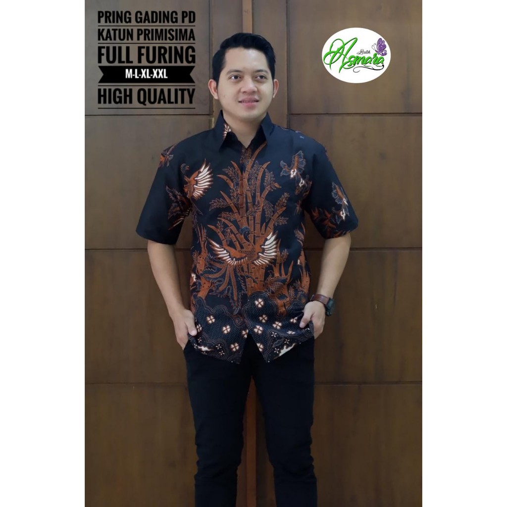 PRING GADING ASMARA BATIKSOLOAMANAH KEMEJA BAJU BATIK PRIA SOLO LENGAN PENDEK PANJANG LAPIS FURING ATASAN BATIK PREMIUM MODERN KATUN HALUS TIRTA MERAH BAGASWARA MERAH PAKU AJISASTRO BIRU GIYANDRA BIRU MERAK KAMULYAN BRAMANTYO CIUNG BIRU KEMBANG PAGER BIRU