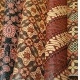 

Kertas Kado Batik Kiky