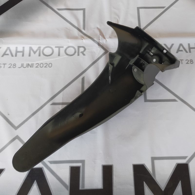 Spakbor Depan Bagian Belakang Yamaha Vega R New Tahun 2006-2009