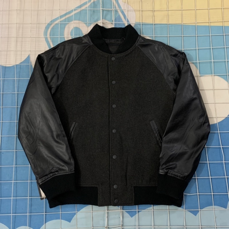 SOLD OUT varsity wool leather uniqlo second original