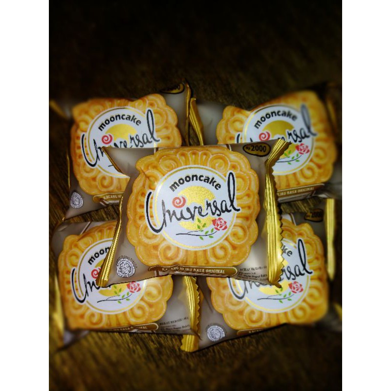 

MOON CAKE "UNIVERSAL