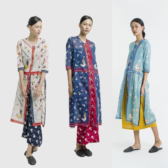 Baju Panjang Ayam Sejauh Mata Memandang