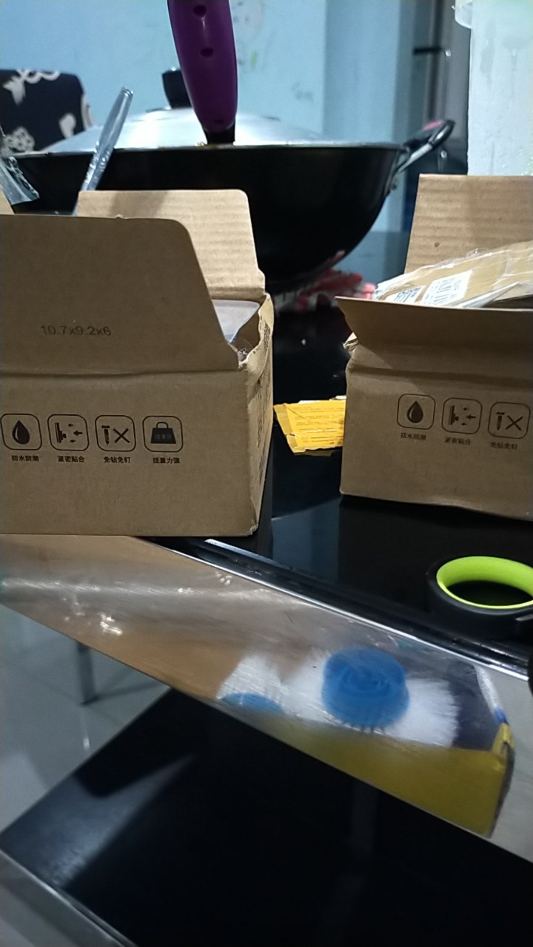 Gantungan Putar Dapur Aksesoris Spatula Kunci Sutil Peralatan Dapur Hook Tempel Kuat Serbaguna