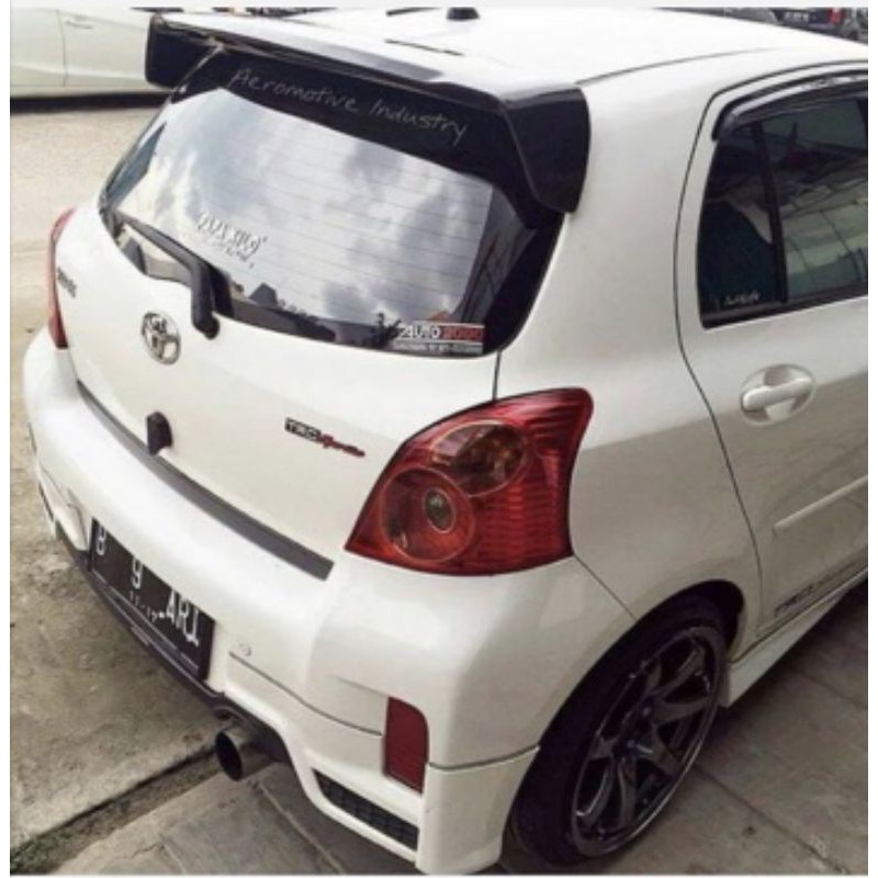 SPOILER YARIS TRD