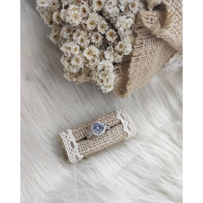 Cincin solitaire