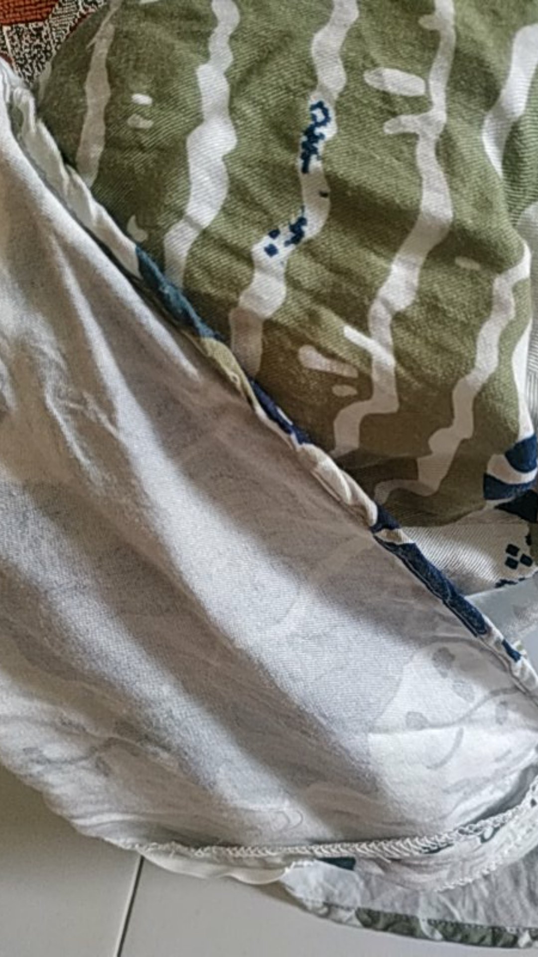 Nima 330870 - Atasan Batik Modern