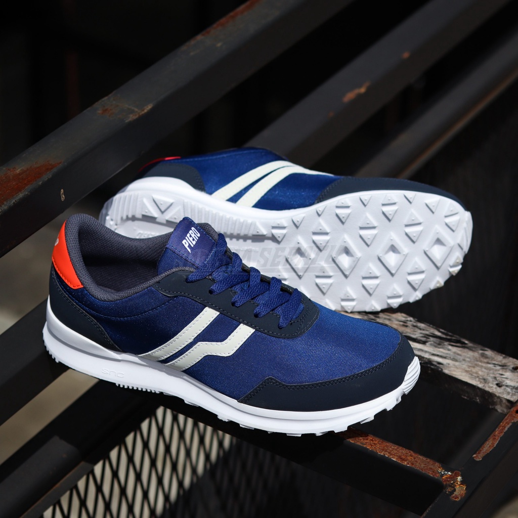 Sepatu Sneakers Piero City Core B
