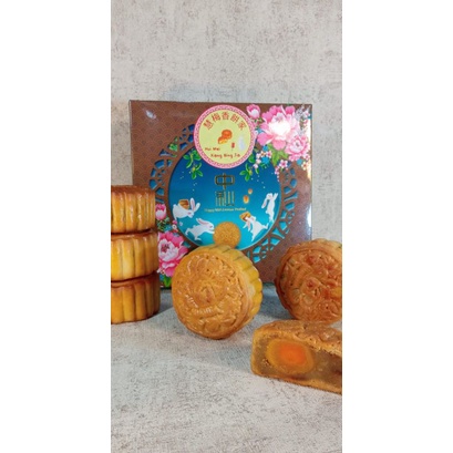

Classic Mooncake Lienyong Telur