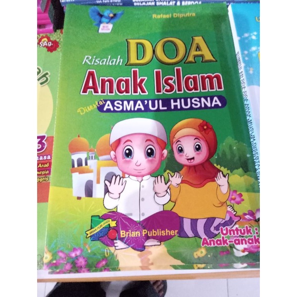 risalah doa anak Islam disertai Asmaul Husna