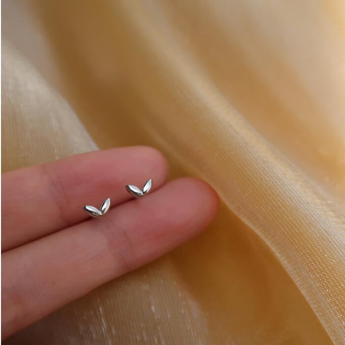 1 Pasang Anting Stud Desain Hope Of Life Bud Bahan S925 Silver Anti Alergi Untuk Wanita