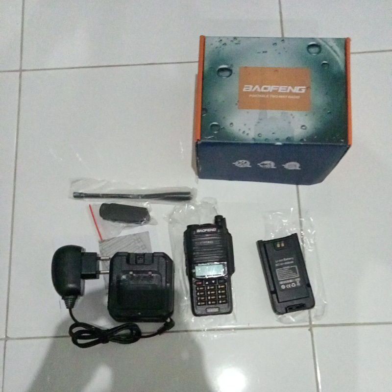 Baofeng uv9r plus HT handy talky 15 watt uv 9r bao feng uv-9r dualband vhf uhf radio komunikasi