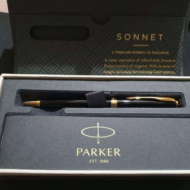 

Pulpen Parker New Sonnet LQ Black GT Ballpoint TB Original Hitam Glossy Klip Emas Free Grafir Nama