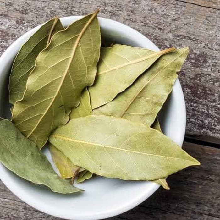 

HS Bay leaf ecer 100 gram (salam kari atau daun kari)