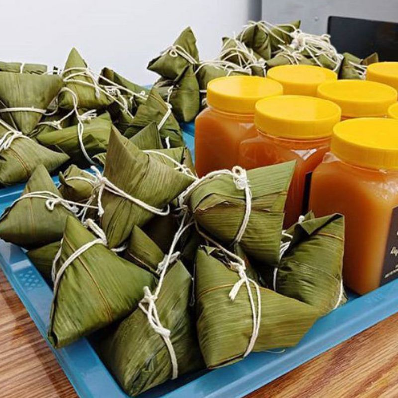 

Kwecang Khas Kuningan isi 10 pcs / baca deskripsi