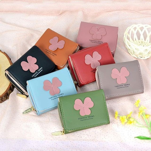 Dompet Lipat Behel Sedang Logo 3D Three Flower 2407-23