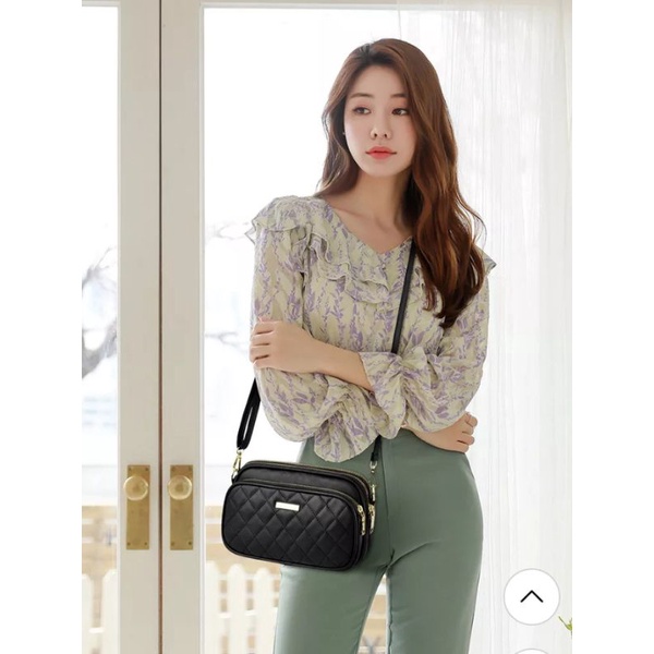 Mochillastore - TAS SELEMPANG WANITA KECIL IMPORT KULIT TA534B5 CRESENT  SLING HITAM BAG REMAJA KOREA MUAT HP FASHION CEWEK PREMIUM MURAH KEKINIAN LUCU BATAM SIMPLE BRANDED