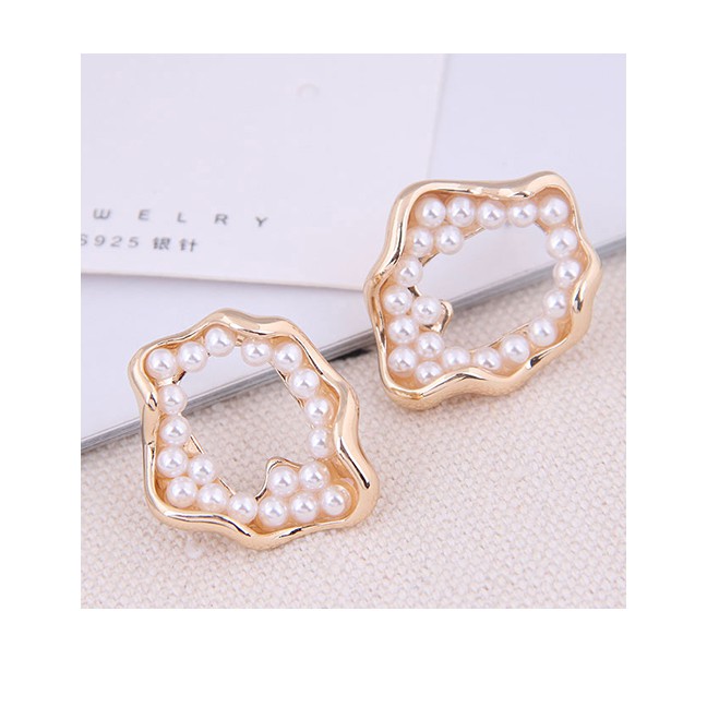 LRC Anting Tusuk Fashion Gold 925 Silver Needle Pearl Conch Stud Earrings A59884