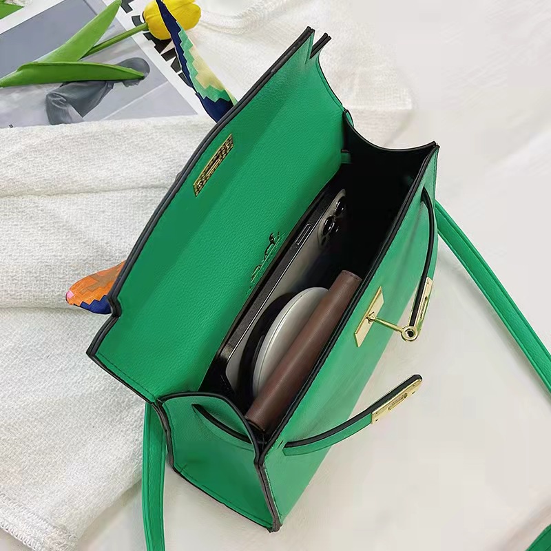 173803 Handbag Cewek Tas Selempang Wanita Import Slingbag Cewek Impor (1 KG MUAT 2)