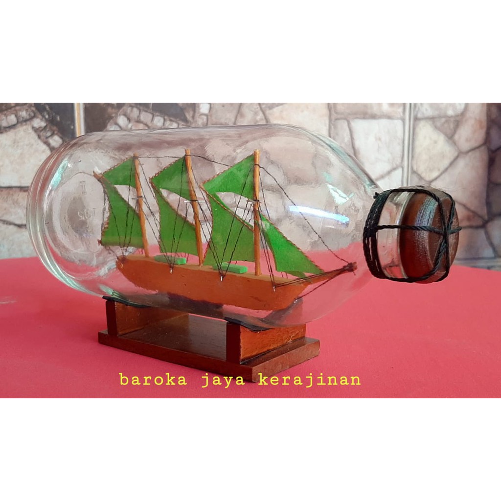 MINIATUR PERAHU BOTOL BESAR  8X10X19