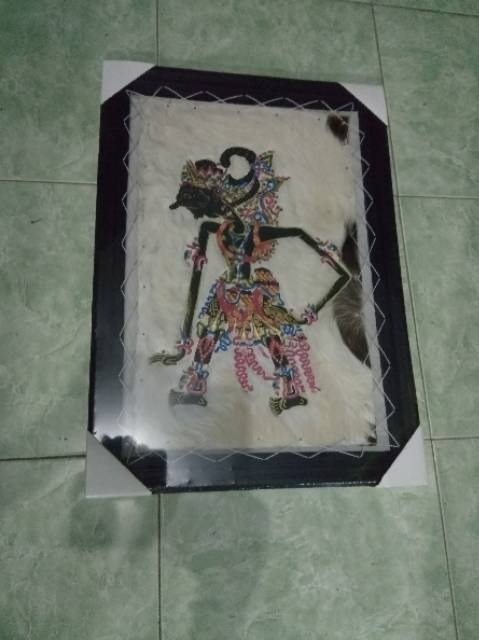 TERMURAH! LUKISAN WAYANG KULIT GATOTKACA UKURAN 70 x 50 cm BAHAN KULIT KAMBING ASLI PAJANGAN DINDING