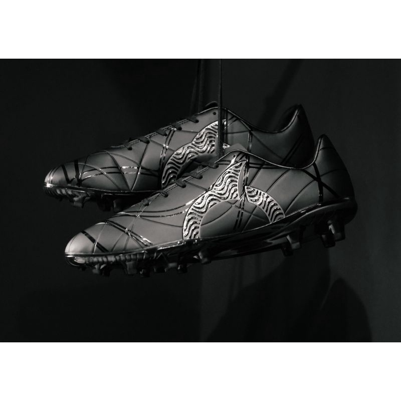 Ortuseight Sepatu Bola  Zenith - Hitam