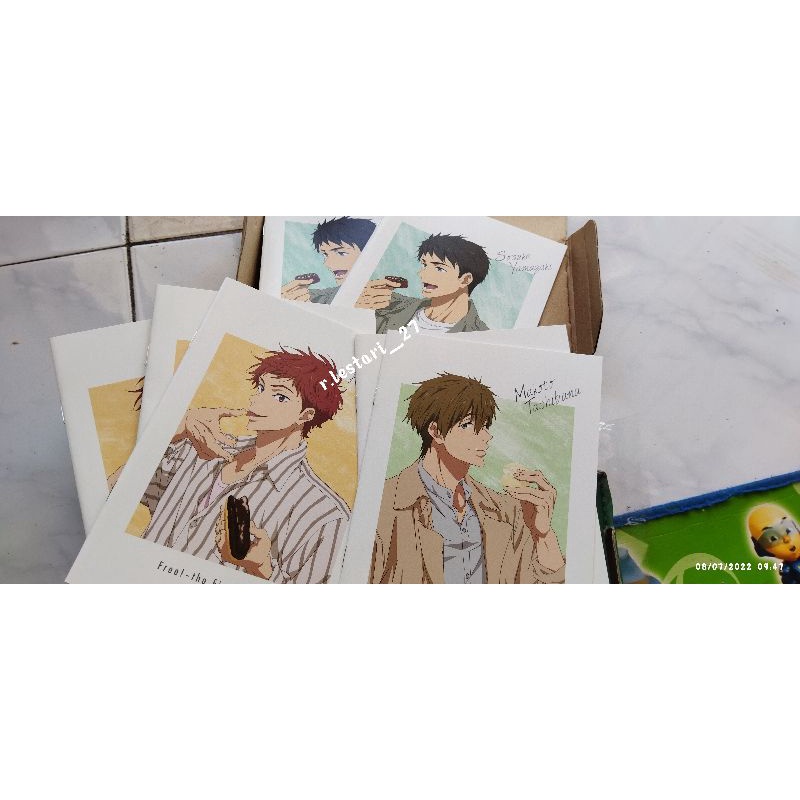 Jual Mini Note Free! ft. Lawson (Tachibana Makoto, Yamazaki Sousuke