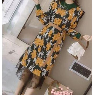Super Import Dress Midi Bunga Plisket Layer Lace Pleated Midi Lengan Panjang Sale