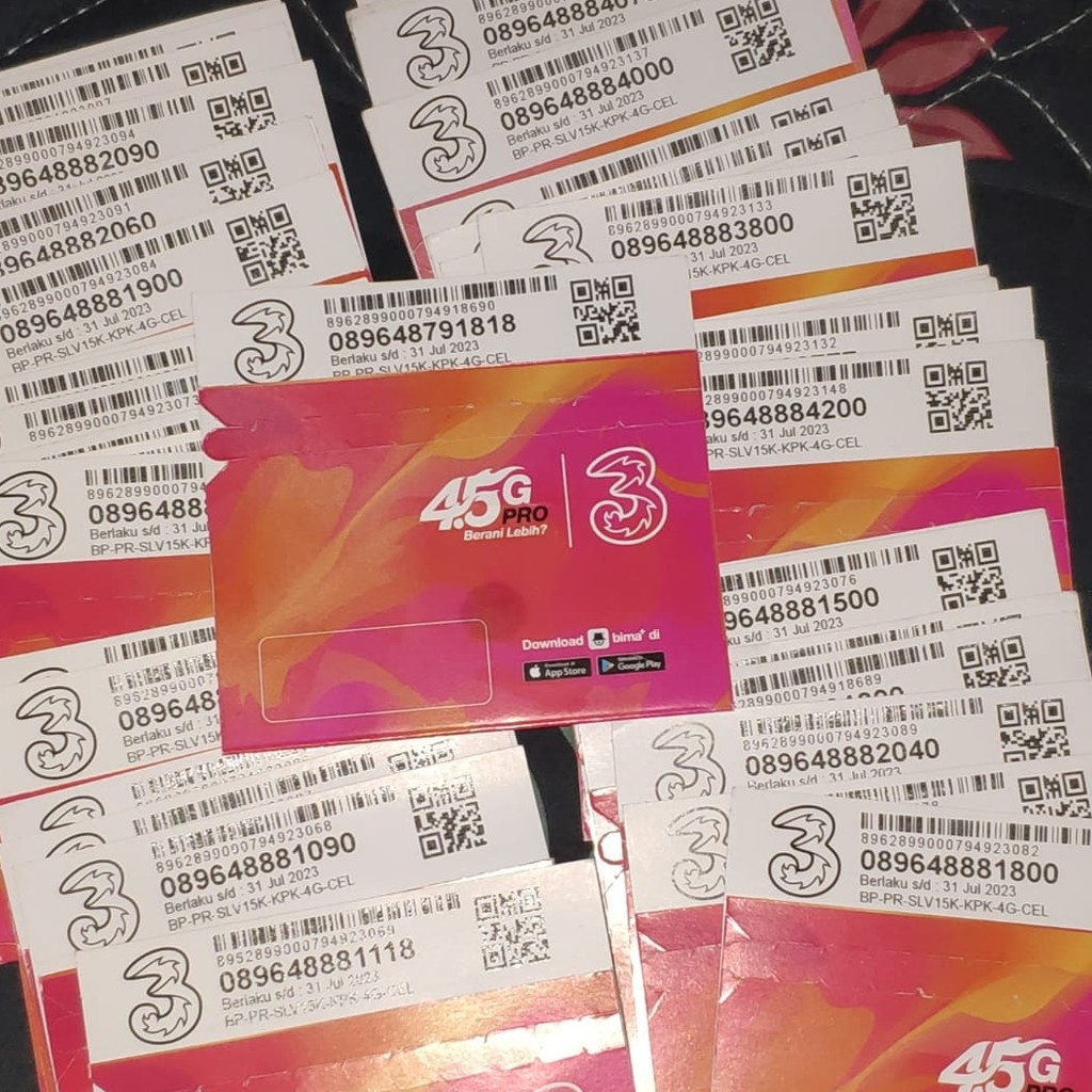 Perdana TRI janet isi pulsa 2000