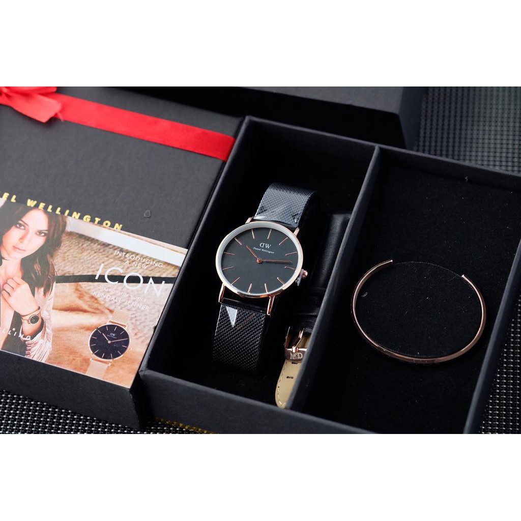 Jam Tangan Wanita Analog Fashion Merk Branded Super Best Seller Tali Rantai Fullset