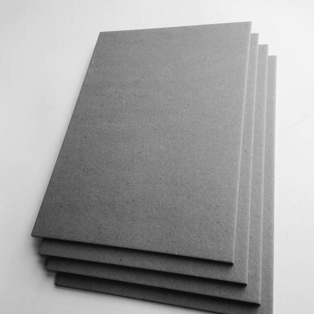 

( 10 Lembar ) Kertas Board No 20 / Karton 3 mm Uk F4 21.5 cm X 33 cm RJ4